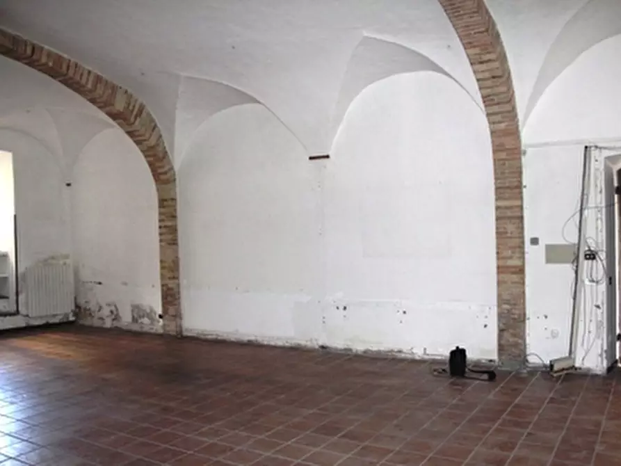 Immagine 10 di Ufficio in affitto  a Orvieto