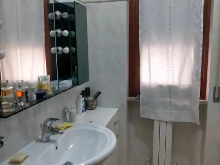 Immagine 21 di Appartamento in vendita  a Ortona