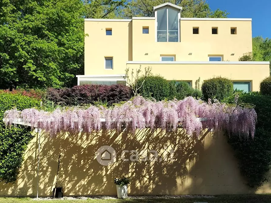 Immagine 14 di Villa in vendita  a Scandriglia