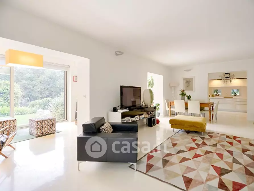 Immagine 22 di Villa in vendita  a Scandriglia