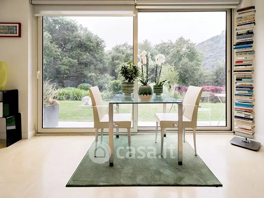 Immagine 3 di Villa in vendita  a Scandriglia