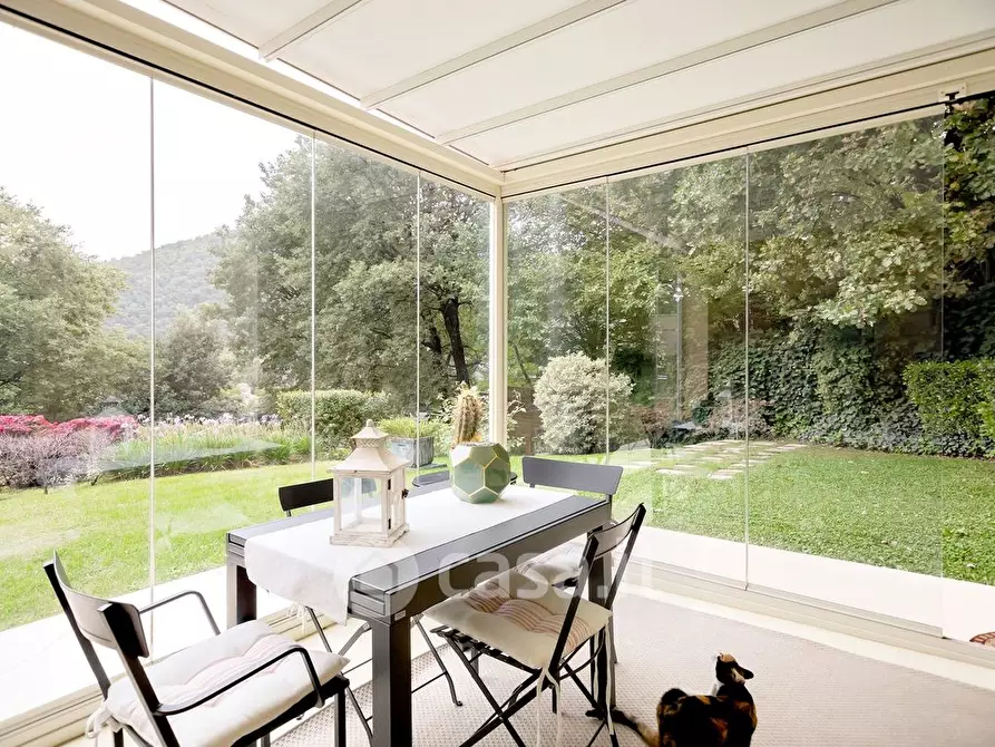 Immagine 11 di Villa in vendita  a Scandriglia