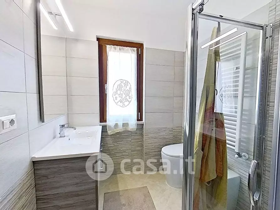 Immagine 17 di Casa indipendente in vendita  a Anzio