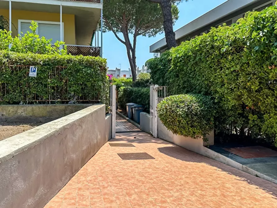 Immagine 24 di Appartamento in vendita  a Santa Marinella