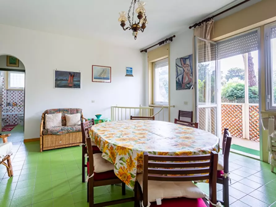 Immagine 5 di Appartamento in vendita  a Santa Marinella