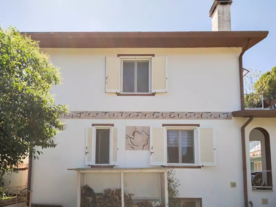Immagine 2 di Appartamento in vendita  in Via dei Ligustri 12 a Scandriglia