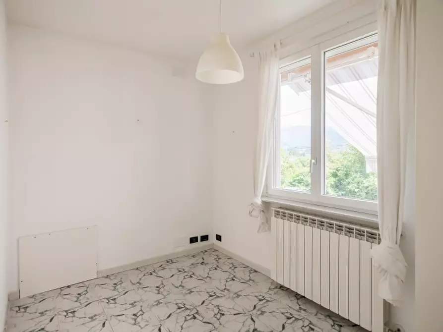 Immagine 12 di Appartamento in vendita  in Via dei Ligustri 12 a Scandriglia