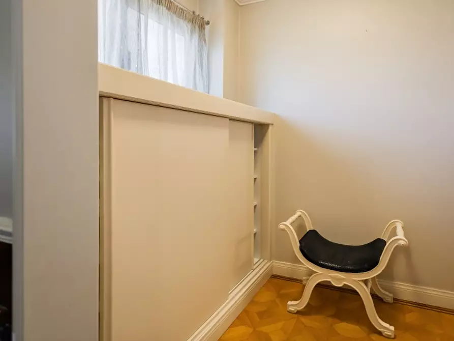Immagine 23 di Appartamento in vendita  a Roma