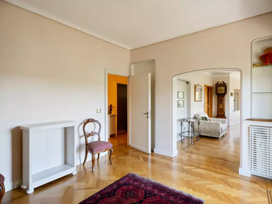 Immagine 12 di Appartamento in vendita  a Roma