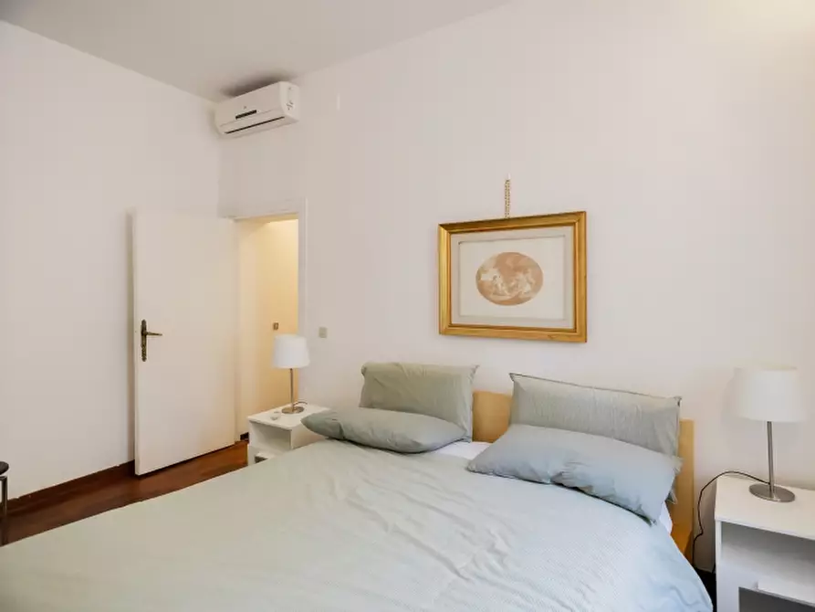 Immagine 13 di Appartamento in affitto  in Via Gregoriana 5 a Roma