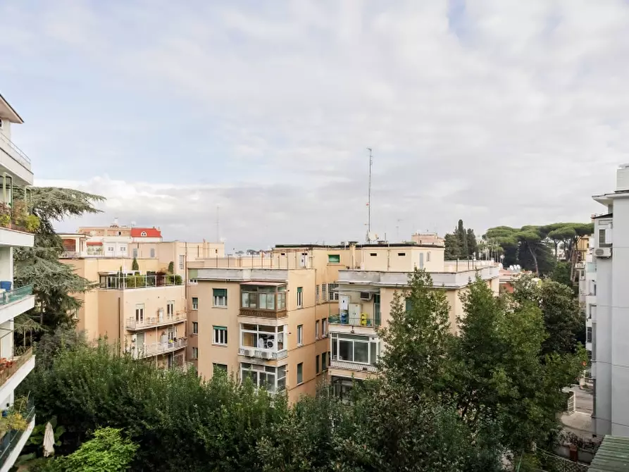 Immagine 28 di Appartamento in affitto  in VIA CAVALIER D'ARPINO a Roma