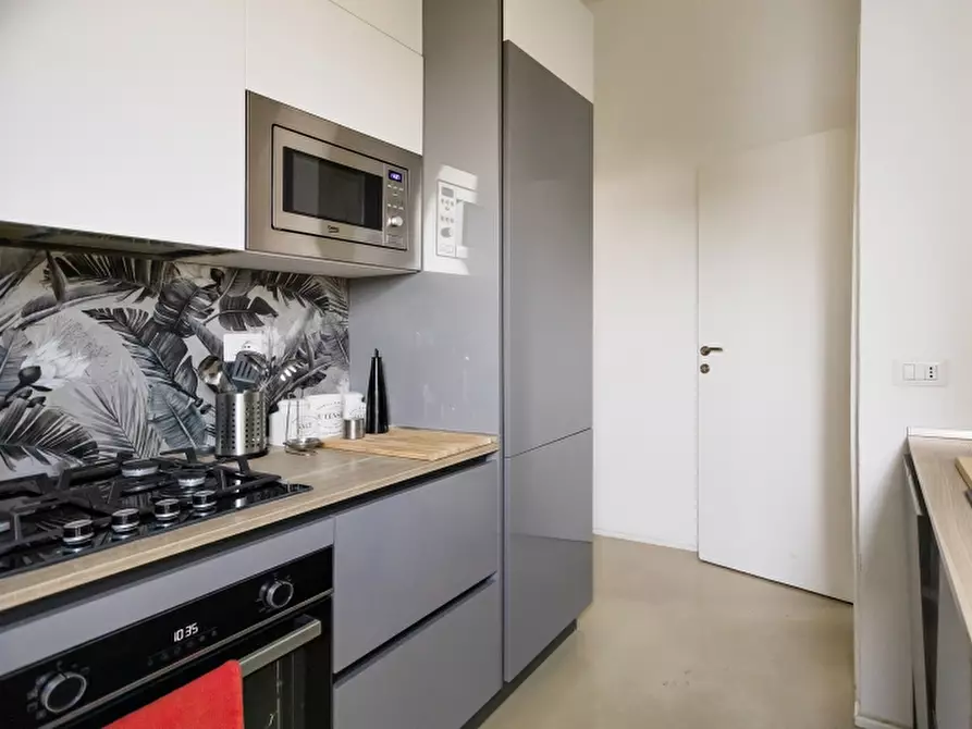 Immagine 10 di Appartamento in affitto  in VIA CAVALIER D'ARPINO a Roma