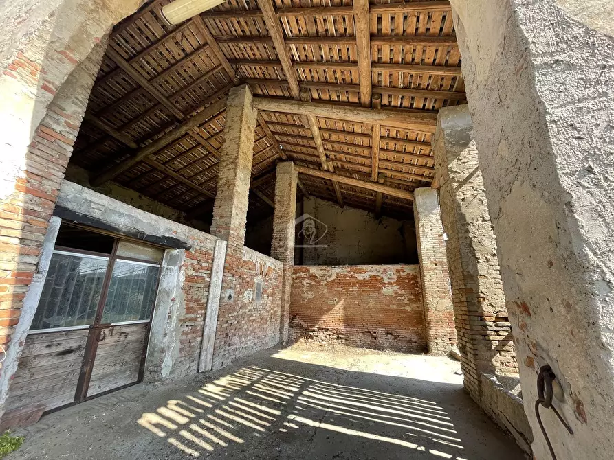Immagine 11 di Rustico / casale in vendita  a Motteggiana