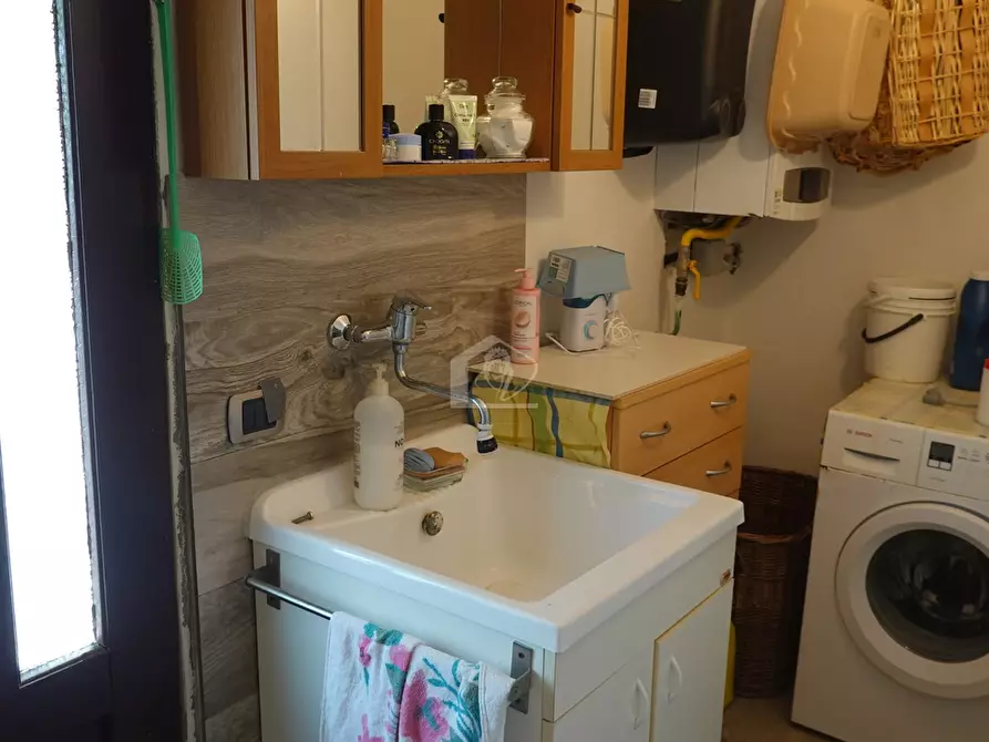 Immagine 18 di Rustico / casale in vendita  a Suzzara