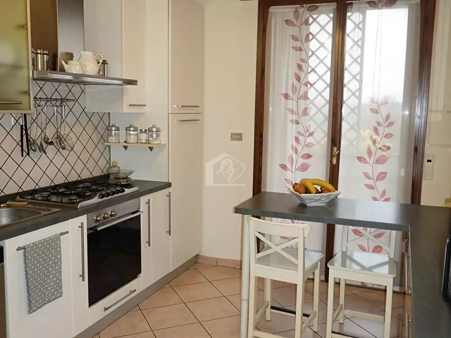 Immagine 15 di Appartamento in vendita  a Suzzara