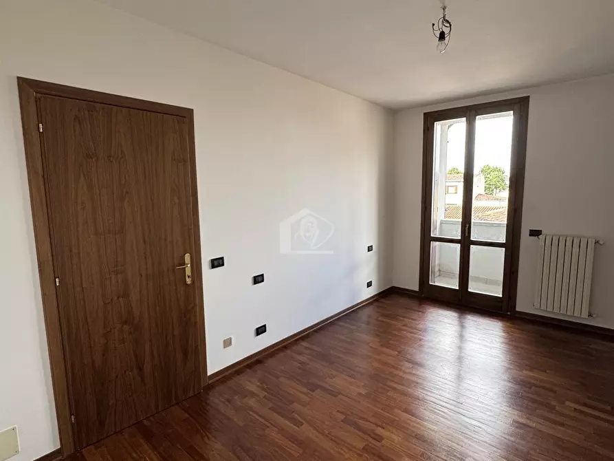 Immagine 20 di Appartamento in vendita  a Suzzara