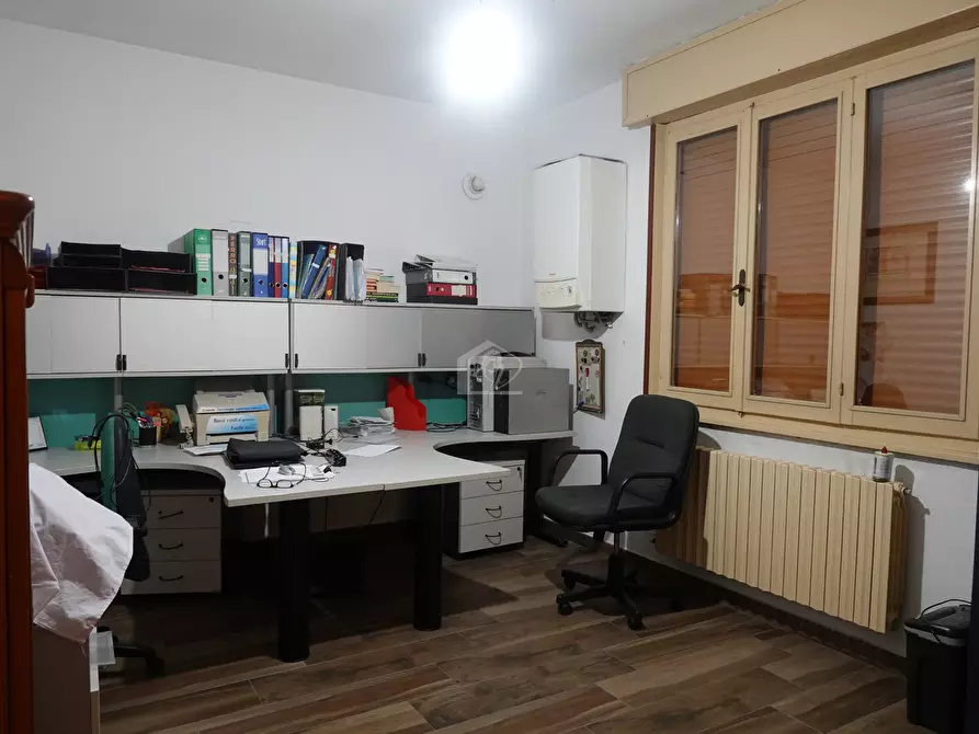 Immagine 29 di Rustico / casale in vendita  a Suzzara