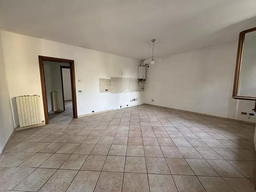 Immagine 5 di Appartamento in vendita  a Luzzara