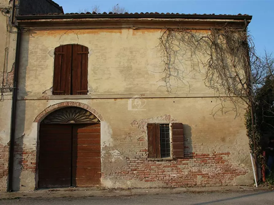 Immagine 10 di Rustico / casale in vendita  a Suzzara