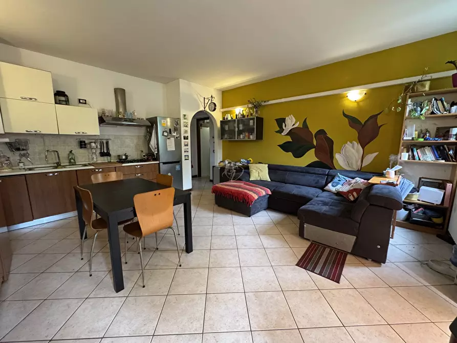 Immagine 5 di Appartamento in vendita  a Suzzara