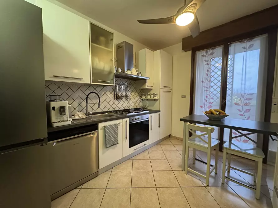 Immagine 13 di Appartamento in vendita  a Suzzara