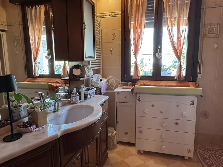 Immagine 9 di Casa indipendente in vendita  a Suzzara