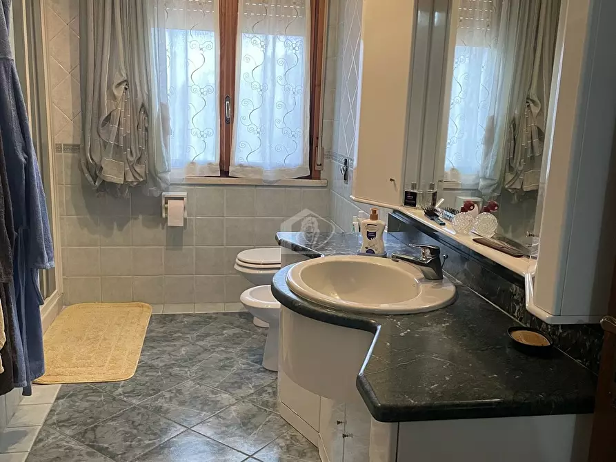 Immagine 8 di Appartamento in vendita  a Suzzara