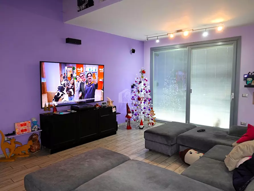 Immagine 1 di Casa indipendente in vendita  a Suzzara