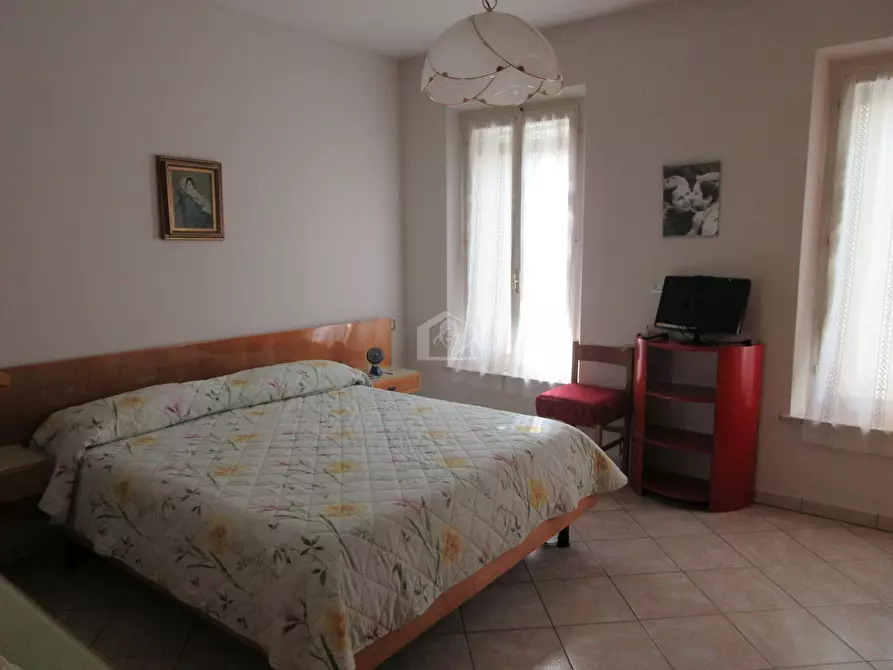 Immagine 7 di Casa semindipendente in vendita  a Suzzara