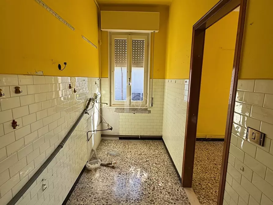 Immagine 10 di Appartamento in vendita  a Suzzara