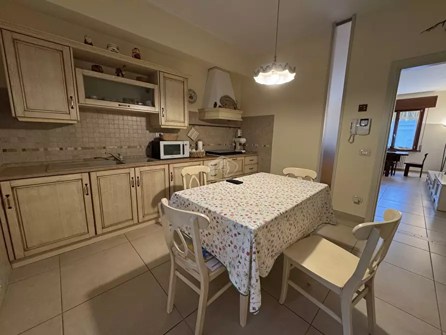 Immagine 9 di Appartamento in vendita  a Suzzara