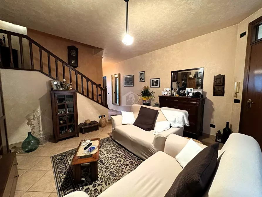 Immagine 17 di Villetta a schiera in vendita  a Suzzara