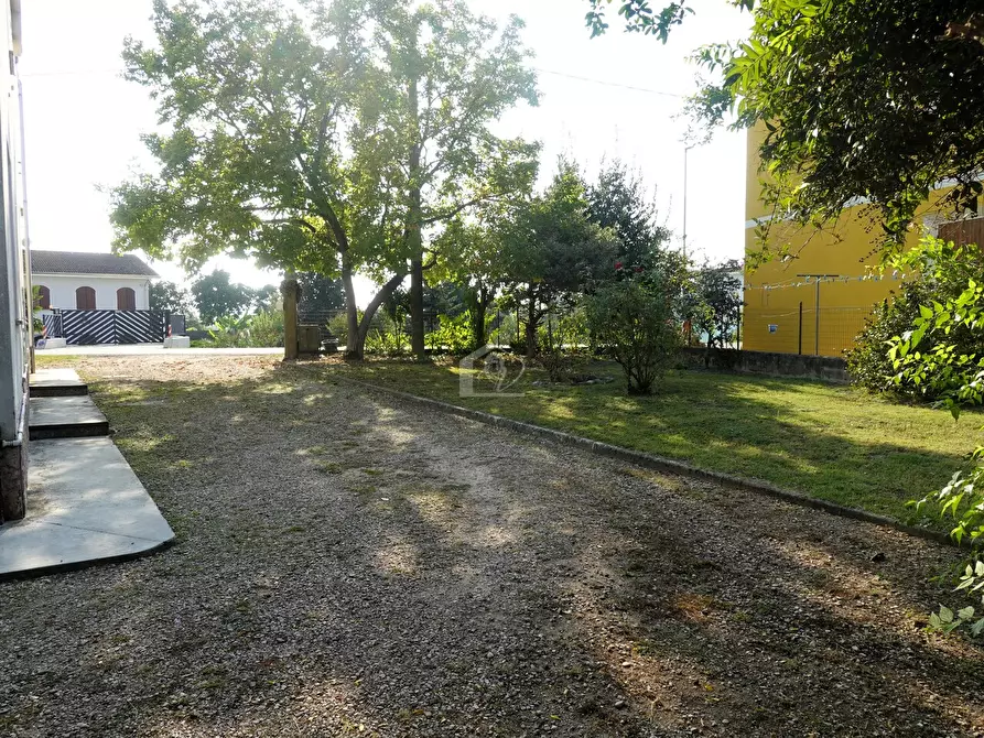 Immagine 7 di Casa indipendente in vendita  a San Benedetto Po