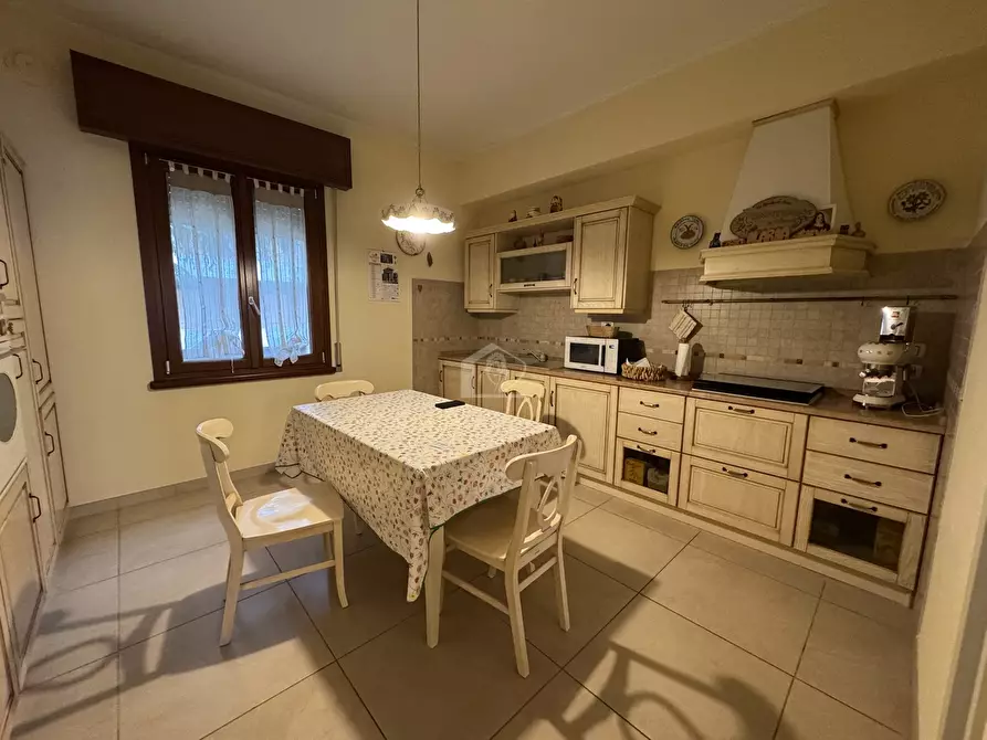 Immagine 7 di Appartamento in vendita  a Suzzara