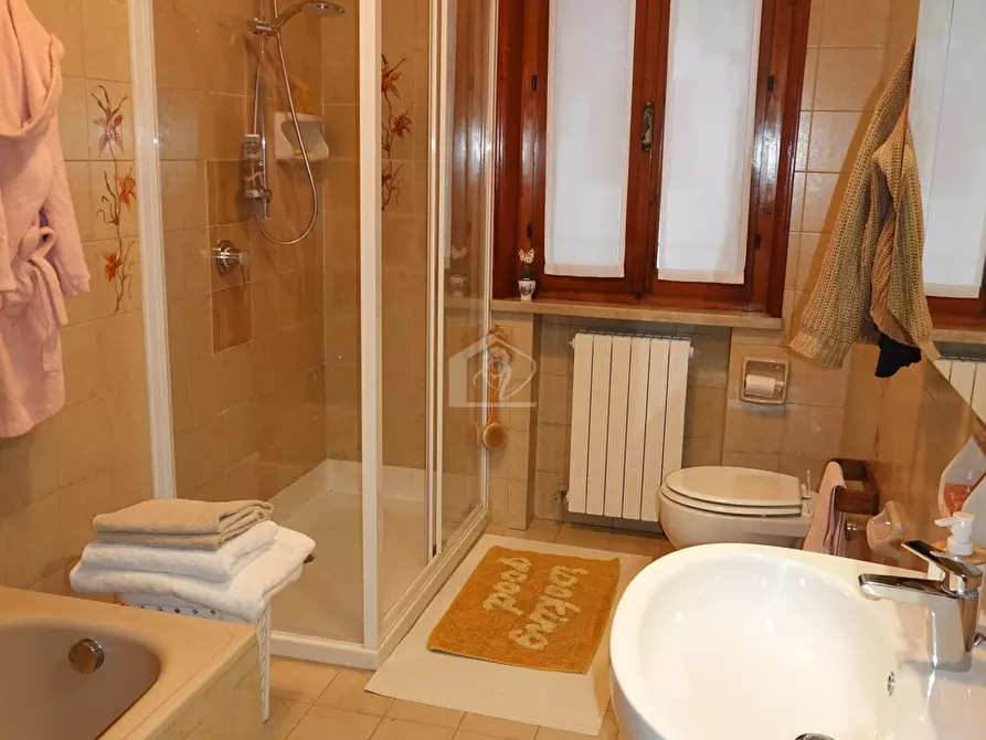 Immagine 13 di Appartamento in vendita  a Suzzara