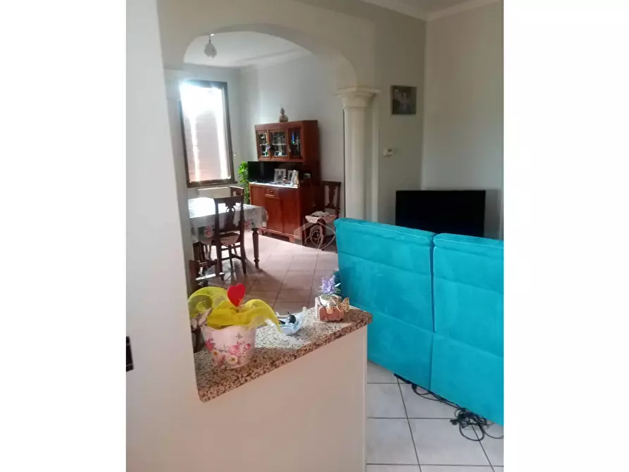 Immagine 3 di Rustico / casale in vendita  a Motteggiana