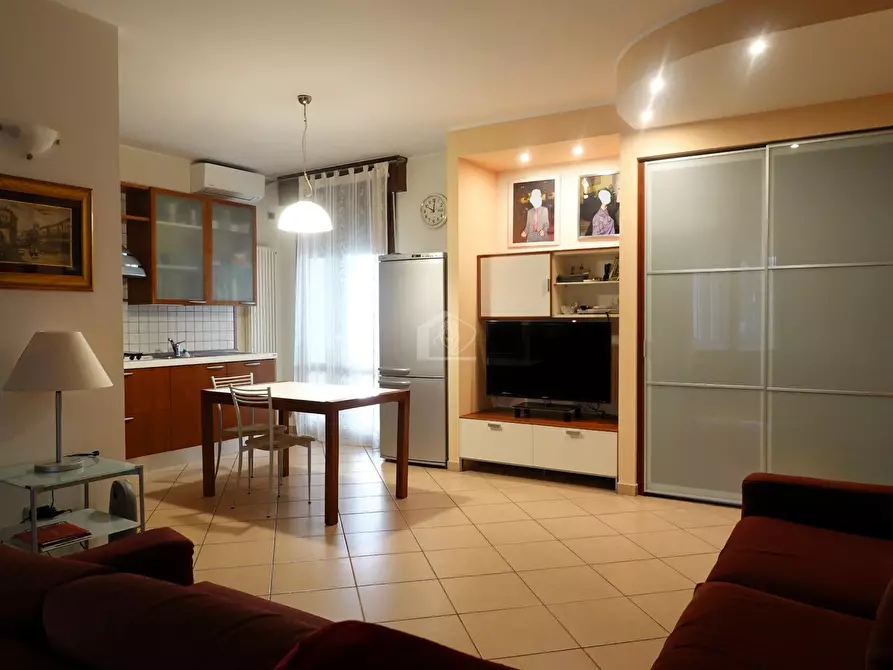 Immagine 1 di Casa indipendente in vendita  a Suzzara