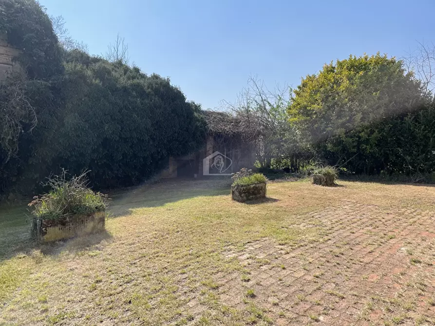 Immagine 14 di Rustico / casale in vendita  a Motteggiana