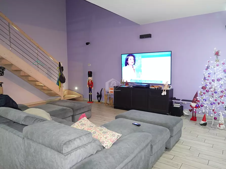 Immagine 3 di Casa indipendente in vendita  a Suzzara