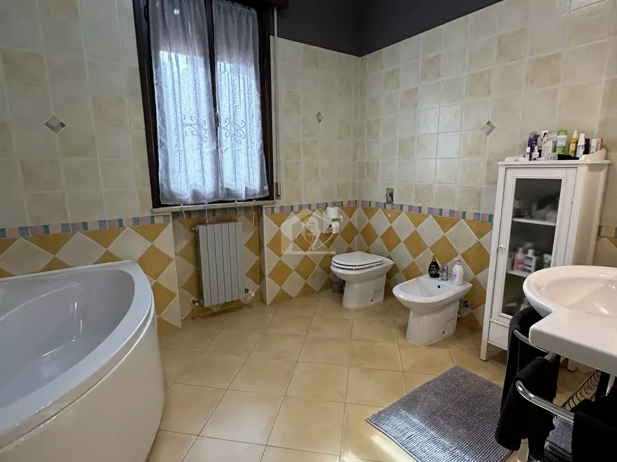 Immagine 37 di Casa indipendente in vendita  a Suzzara