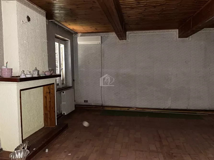 Immagine 9 di Rustico / casale in vendita  a Motteggiana