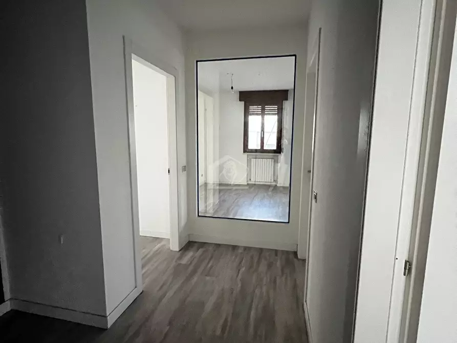 Immagine 5 di Appartamento in vendita  a Suzzara