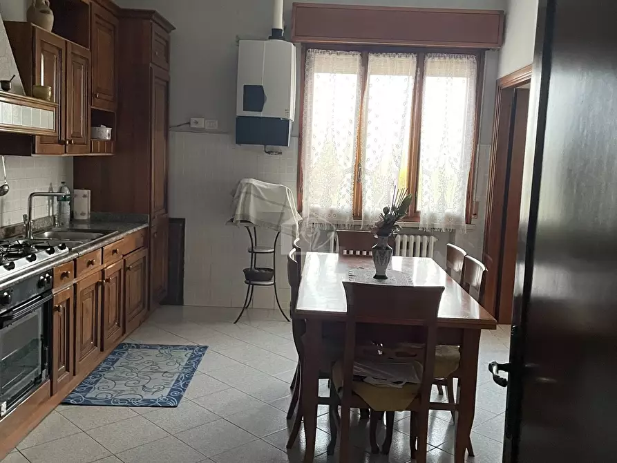 Immagine 4 di Appartamento in vendita  a Suzzara