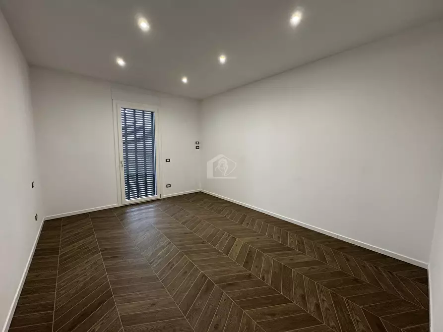 Immagine 10 di Casa bifamiliare in vendita  a Suzzara