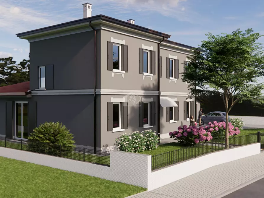 Immagine 1 di Casa indipendente in vendita  a Suzzara