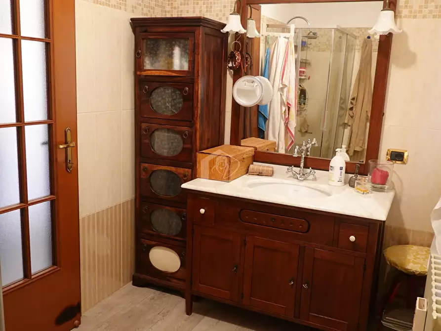 Immagine 17 di Rustico / casale in vendita  a Suzzara