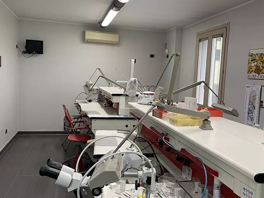 Immagine 5 di Ufficio in vendita  a Boretto