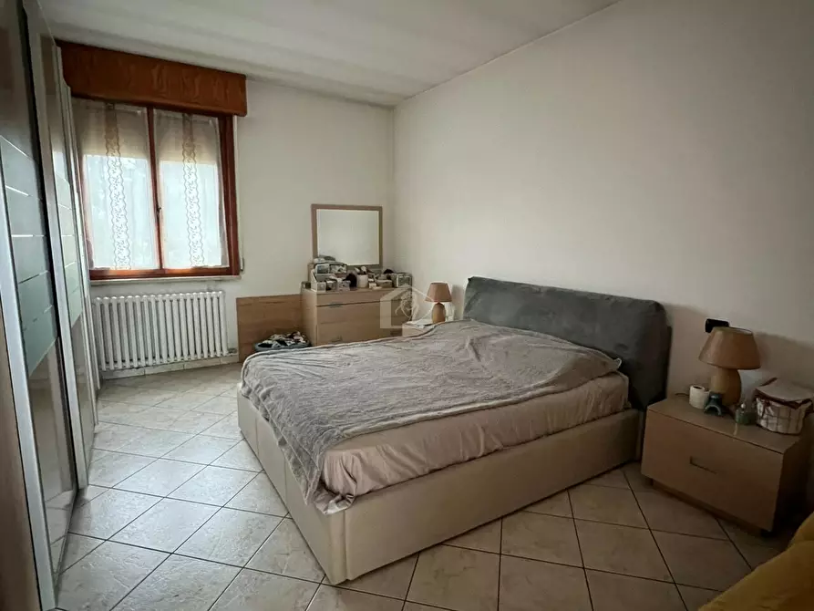 Immagine 4 di Casa bifamiliare in vendita  a Suzzara