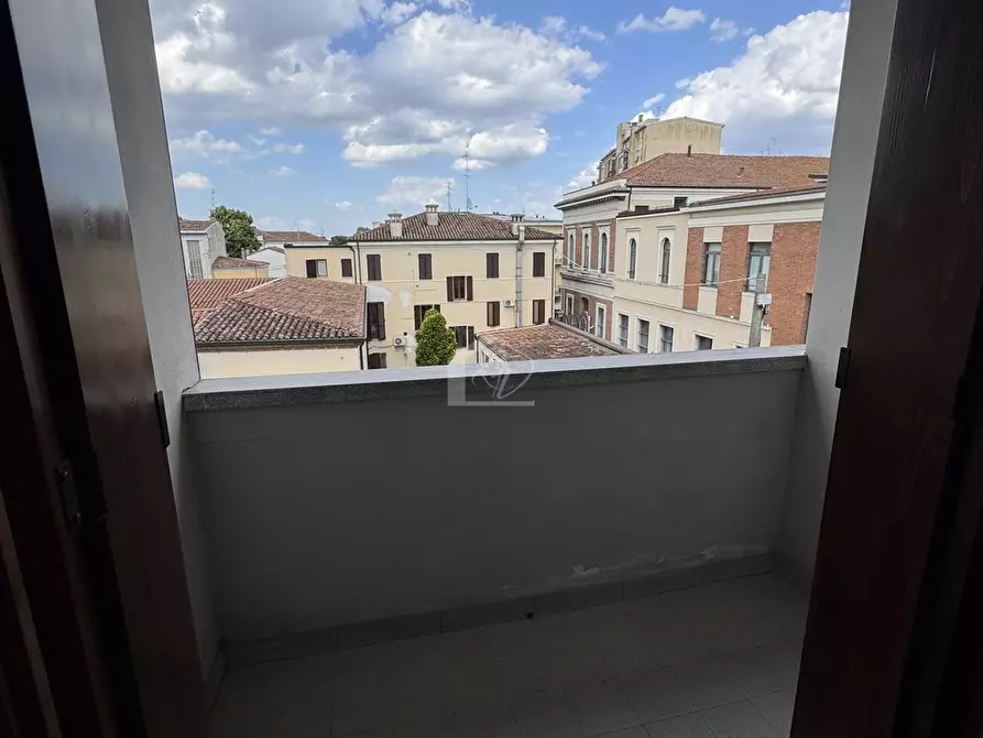 Immagine 21 di Appartamento in vendita  a Suzzara