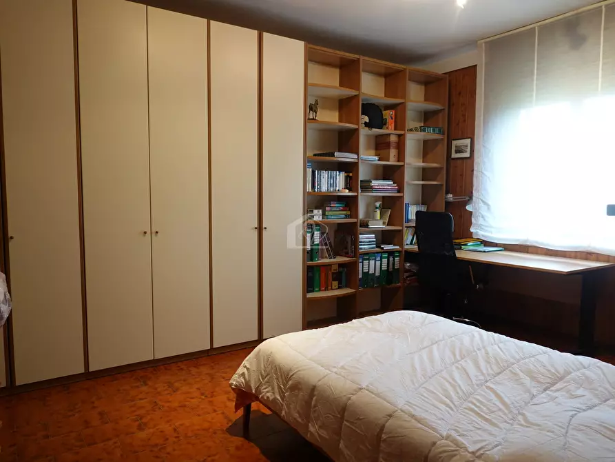 Immagine 9 di Casa indipendente in vendita  a Suzzara